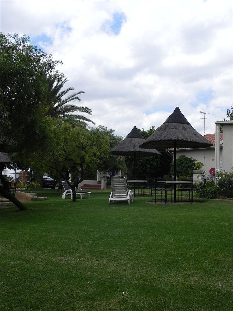 Cedarwoods Of Hotel 3*