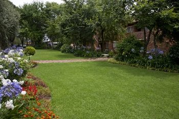 Hotel Cedarwoods Of 3*