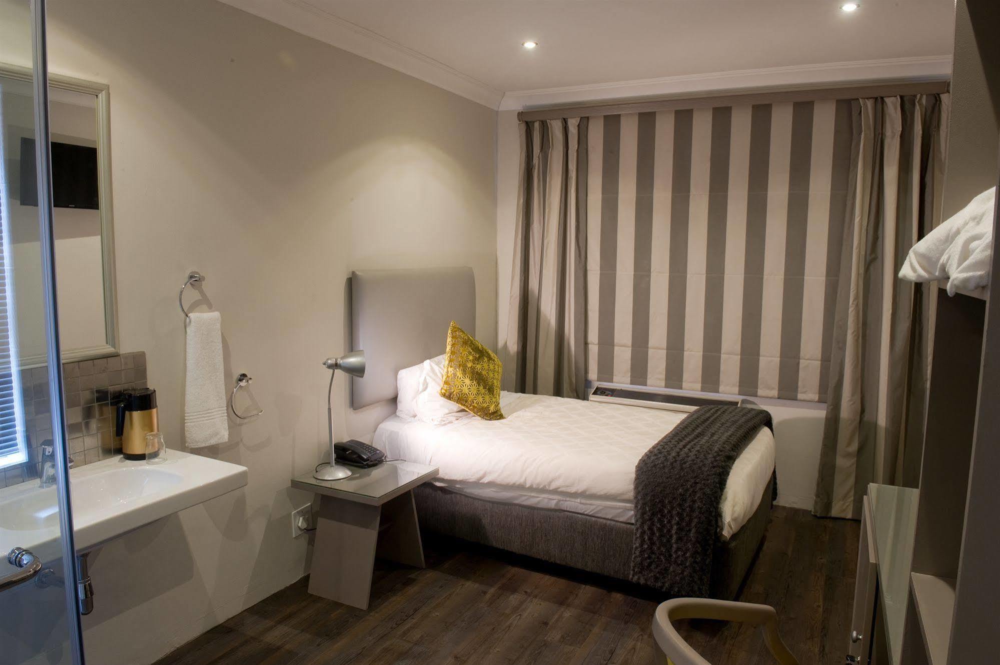 Hotel Cedarwoods Of
